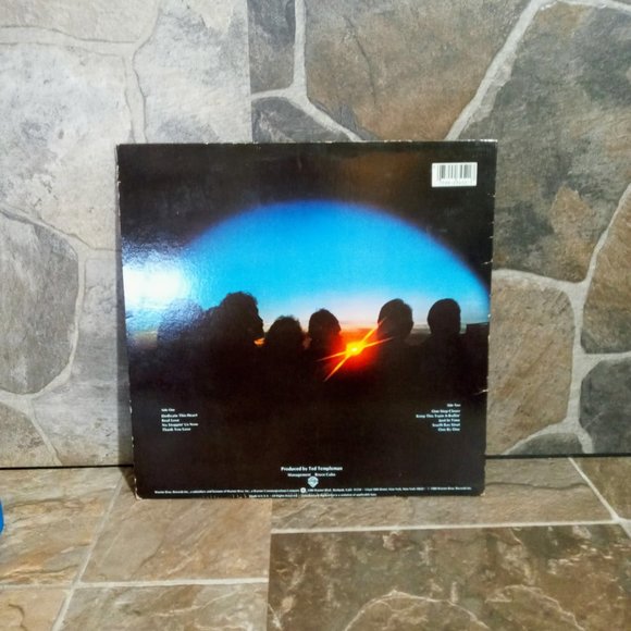 Doobie Brothers One Step Closer HS 3452 Vinyl Record 1980 - Picture 2 of 6